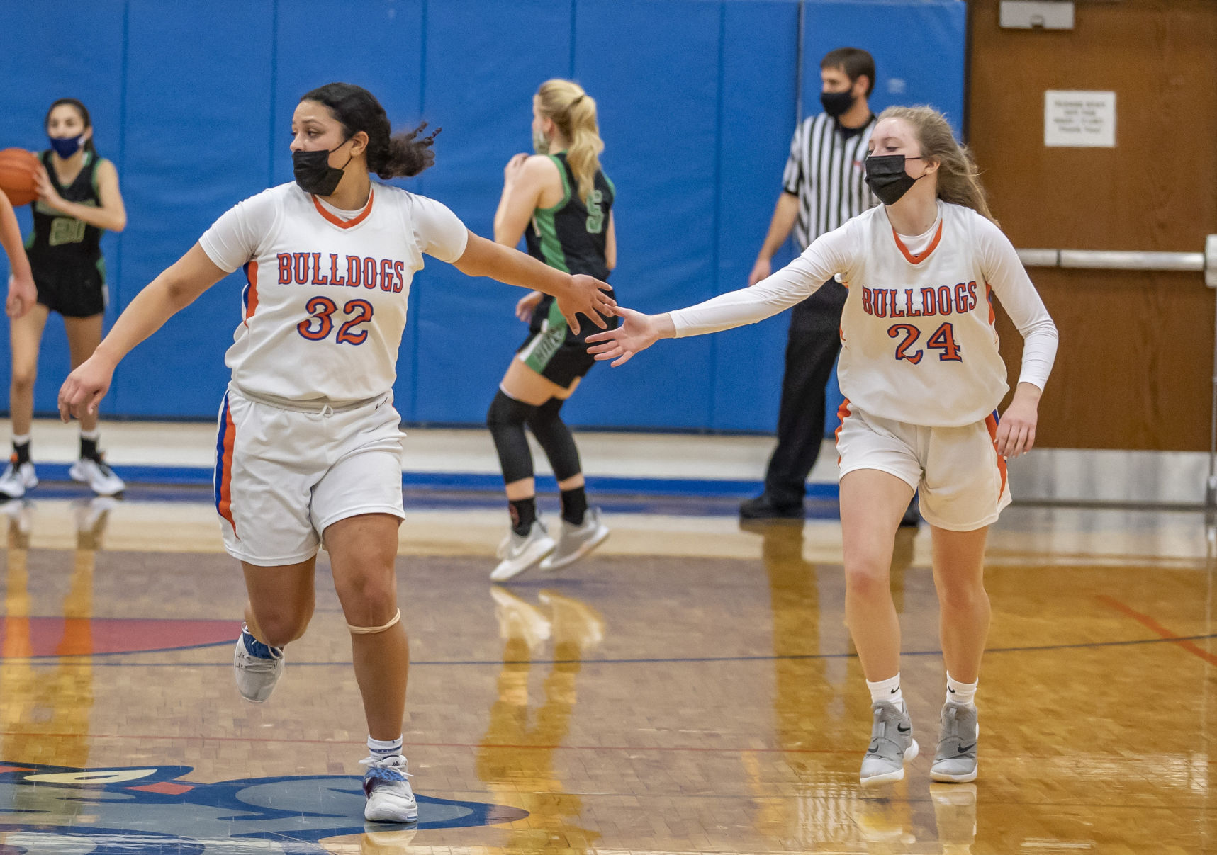 St Teresa Merdian girls 46 021121.JPG